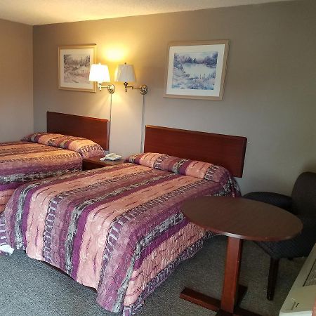 Paoli Midwest Inn מראה חיצוני תמונה