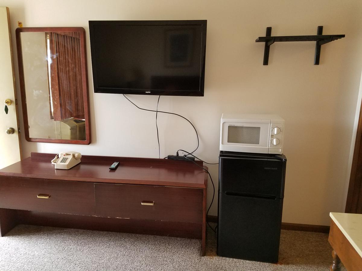 Paoli Midwest Inn מראה חיצוני תמונה