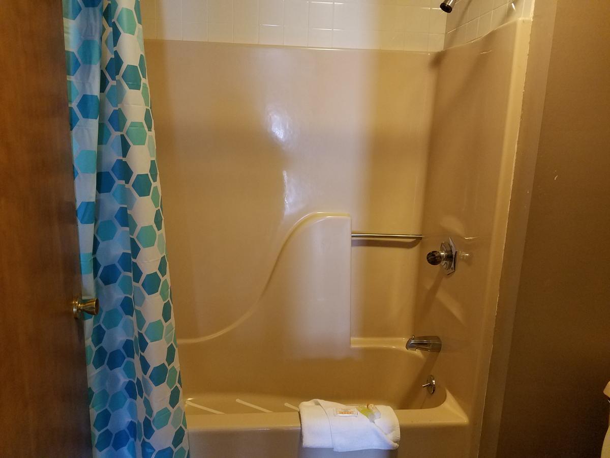 Paoli Midwest Inn מראה חיצוני תמונה